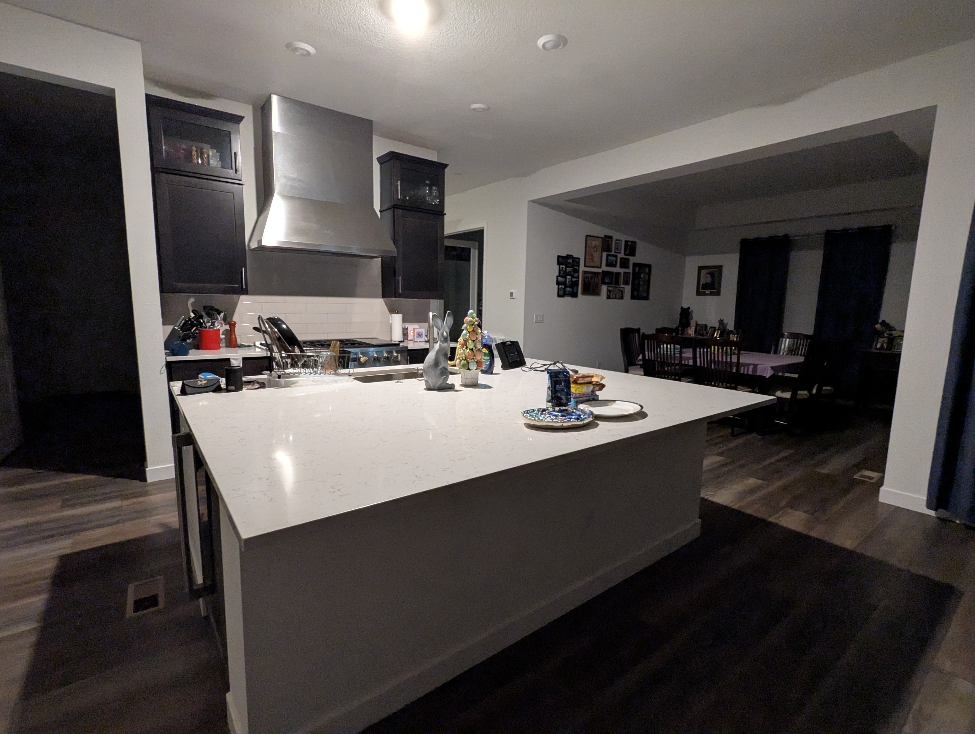 Easter bunnies, Easter decorations